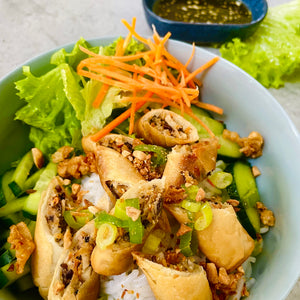 Bún Chả Giò - Gebakken loempia's met vermicelli noedels (kid)